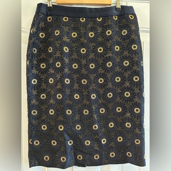 Boden Dresses & Skirts - 10L Boden Navy and Gold Floral Pencil Skirt